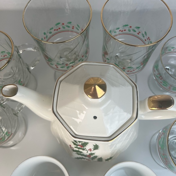 All The Trimmings Japan Tea Set with 6 Canada made Glasses, Teapot & 2 Teacups - Picture 3 of 16